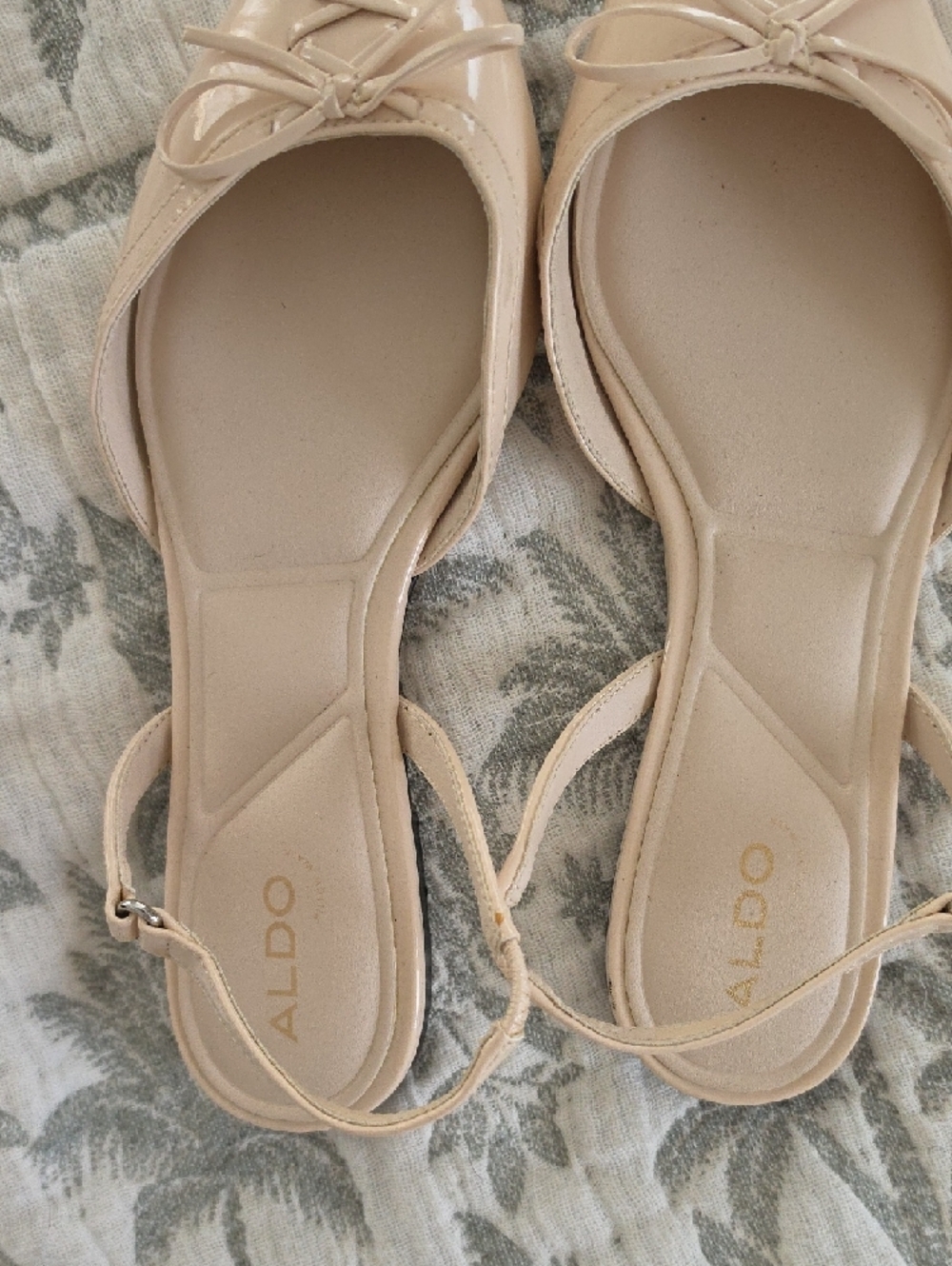 New ALDO Beige Patent Pointed-Toe Slingback Flats with Lace-Up Detail - Picture 3 of 3